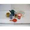 Image 5 : 2 BOXES OF MISC. PLASTICWARE - PLATES, GLASSES, ETC.