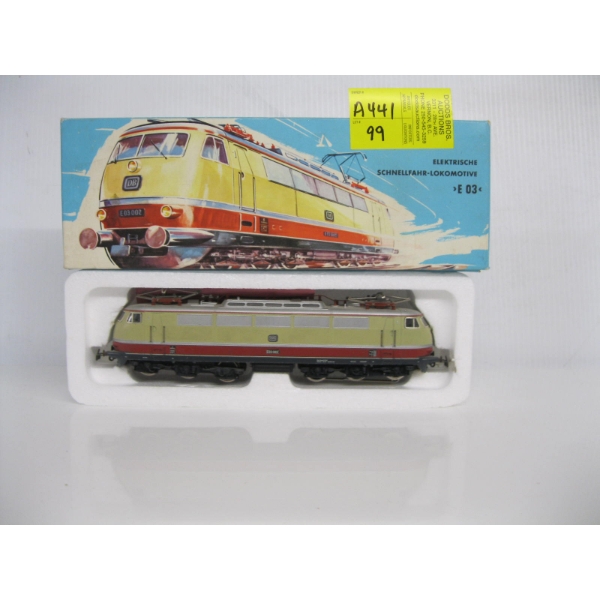 HO LOCOMOTIVE