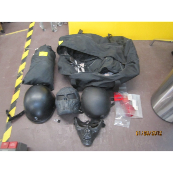 HELMETS & FACEMASKS
