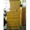 Image 1 : 5 DRAWER CHEST OF DRAWERS & MATCHING 2 DRAWER SIDE TABLE
