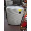 Image 5 : 2 SUITCASES & 1 CARRY ON LUGGAGE