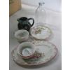 Image 5 : FLATS OF BOTTLES, DÉCOR, BLUE MOUNTAIN POTTERY, CASSETTE TAPES ETC.