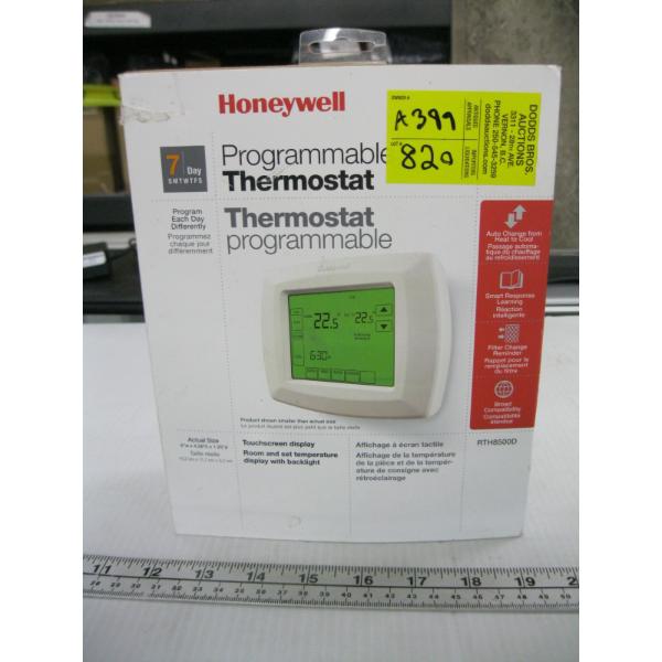NEW PROGRAMMABLE THERMOSTAT
