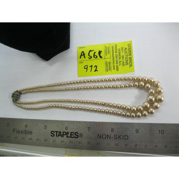 COSTUME PEARL NECKLACE