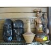 Image 1 : 5 WOODEN CARVINGS