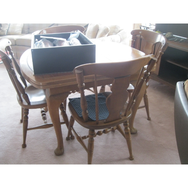 VILAS MAPLE TABLE & 4 CHAIRS