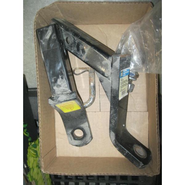 2 RECEIVER TRAILER HITCHES W/PINS & 1 BALL