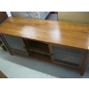 Image 2 : LOW LEADED GLASS DOORED TV/ENTERTAINMENT STAND
