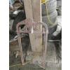 Image 4 : 2 HAYLIFTERS & WOODEN HANDLE SCYTHE