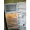 Image 4 : FRIGIDAIRE WHITE 2 DOOR FRIDGE