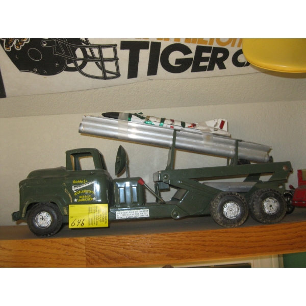 BUDDY L INTERCONTINENTAL MISSILE LAUNCHER TIN TRUCK