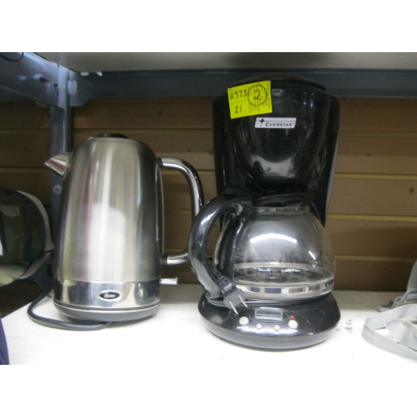 COFFEEMAKER & OSTER KETTLE