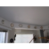 Image 3 : LG. LOT OF COLLECTABLE PLATES HANGING ON WALL