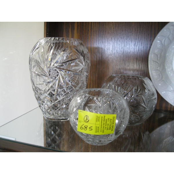 3 PIN WHEEL CRYSTAL VASES