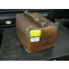 Image 1 : ANTIQUE DOCTOR'S BAG