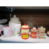 Image 1 : CUPS, VASES, LIDDED DISH, ETC.