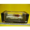 Image 1 : SPECIAL EDITION MERCEDEZ BENZ 190SL 1:18 SCALE