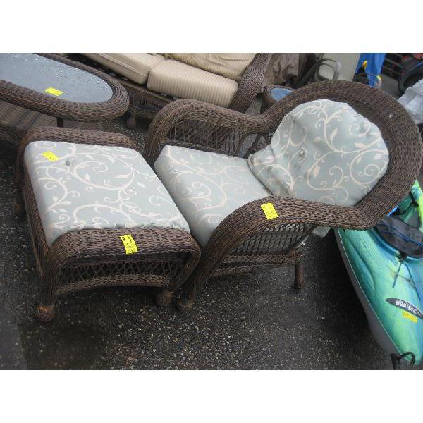 PATIO WICKER LIKE PATIO CHAIR & MATCHING FOOTSTOOL