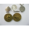 Image 2 : BOX W/2 AMERICAN COIN KEYCHAINS & FRANCE TRANSLANTIC COINS