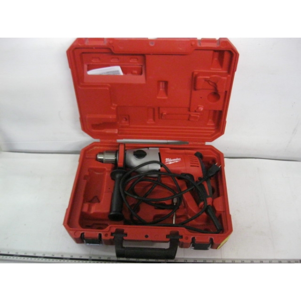 MILWAUKEE CORDED HEAVY DUTY HAMMER DRILL