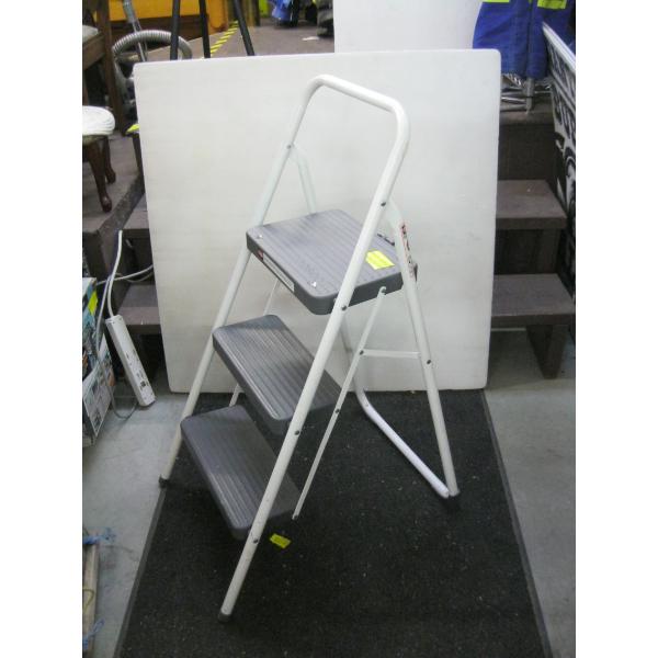 COSCO 3 STEP LADDER