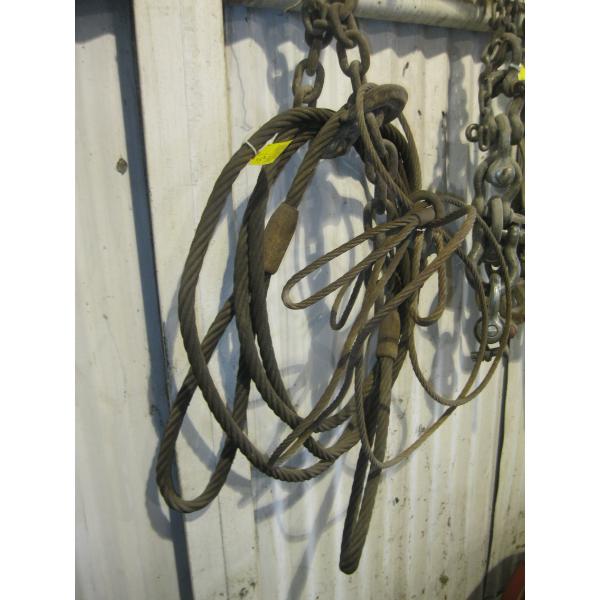 LOT OF CABLE SLINGS