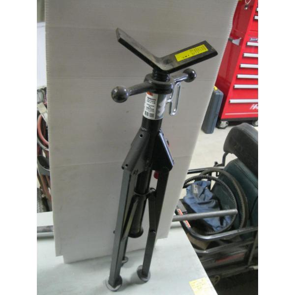 2000LB TRIPOD BASE JACK STAND