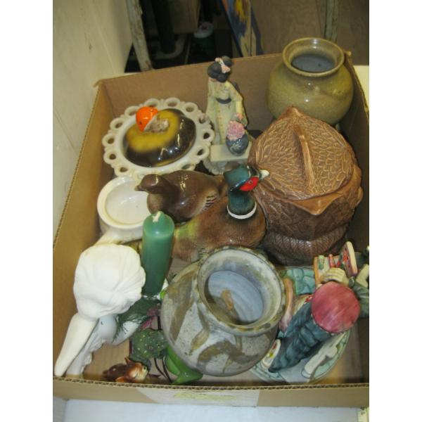 DÉCOR ITEMS