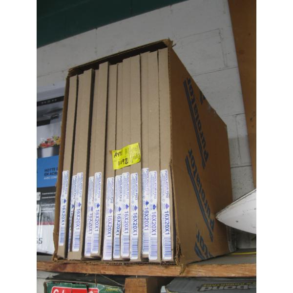 BOX OF PUROLATOR P312 16X20X1 AIR FILTERS