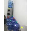Image 1 : WATER COOLER W/6 JUGS