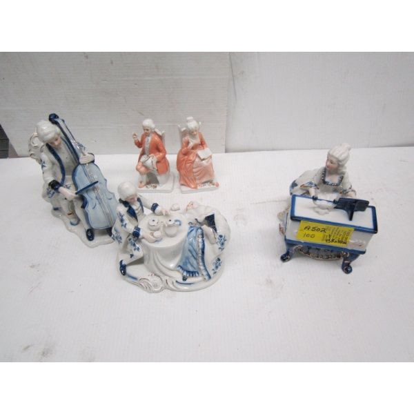 5 CERAMIC FIGURINES - 1 BROKEN