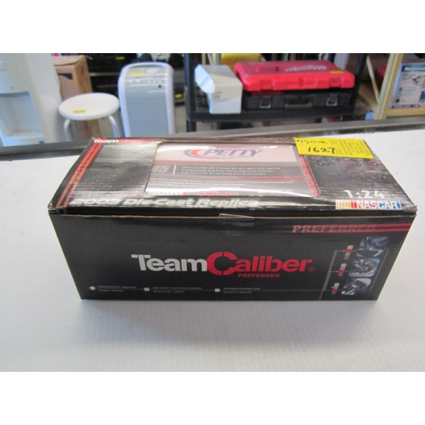 DIECAST 2003 REPLICA STOCK CAR