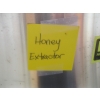 Image 10 : HONEY EXTRACTOR