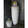 Image 1 : PROPANE 100LB TANK & 20LB PROPANE TANK