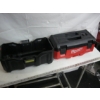 Image 3 : MILWAUKEE CORDLESS VACUUM W/HOSE & 1 BATTERY