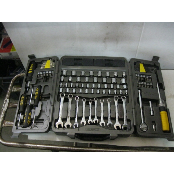 CASED TOOL SET - NOT COMPLETE