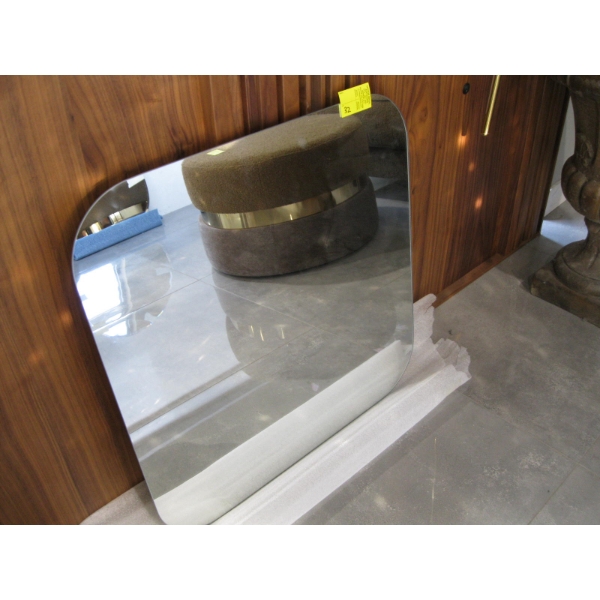 APPROX. 60CMX60CM MIRROR