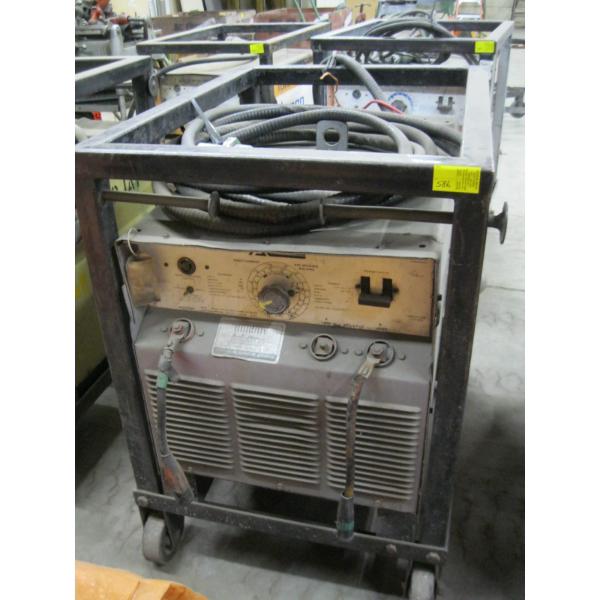 AUCKLANDS 300AMP MODEL DR-300 DC WELDER ON CART W/WHEELS