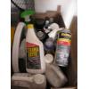 Image 6 : 2 BOXES OF CLEANERS, SPRAYS, ETC.