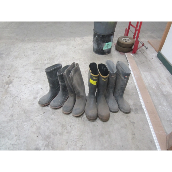 ASST. RUBBER BOOTS