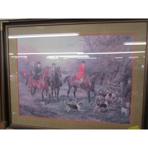 LG. FRAMED PRINT OF HUNTING HOUNDS