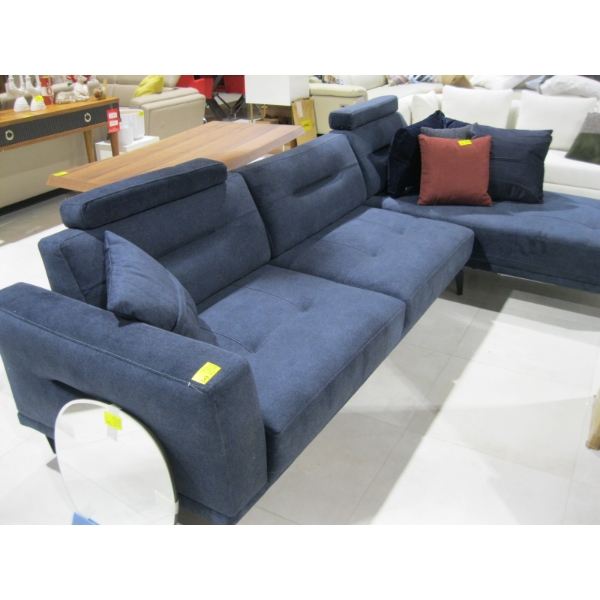 BLUE SOFA W/CHAISE EXTENSION
