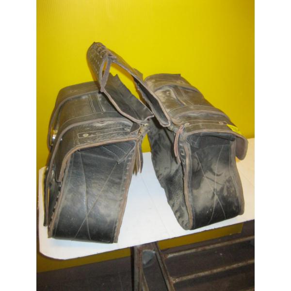 PAIR OF HARLEY DAVIDSON LEATHER SADDLE BAGS