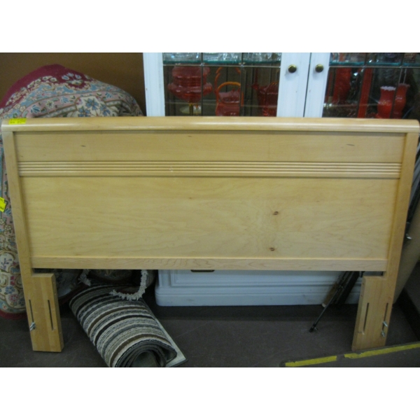 QUEEN SIZE WOOD HEADBOARD