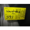 Image 4 : WARDROBE - BROKEN ZIPPER