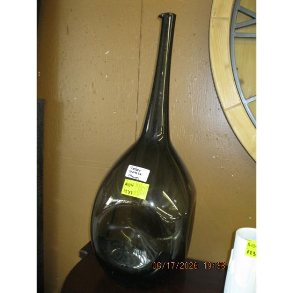 MCM ZELLER BOTTLE