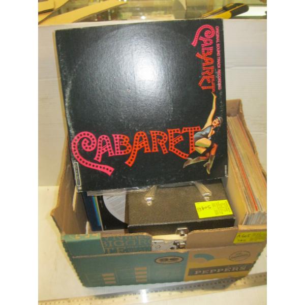 ASST. RECORDS - 45s, ETC.