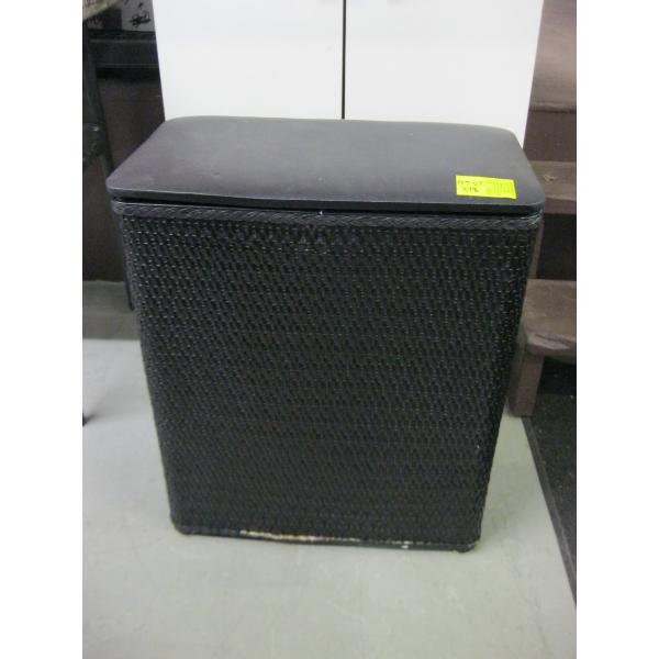 BLACK HAMPER