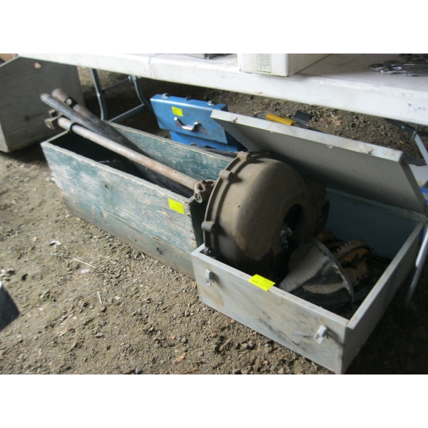 AUTOMOTIVE/TRACTOR PARTS