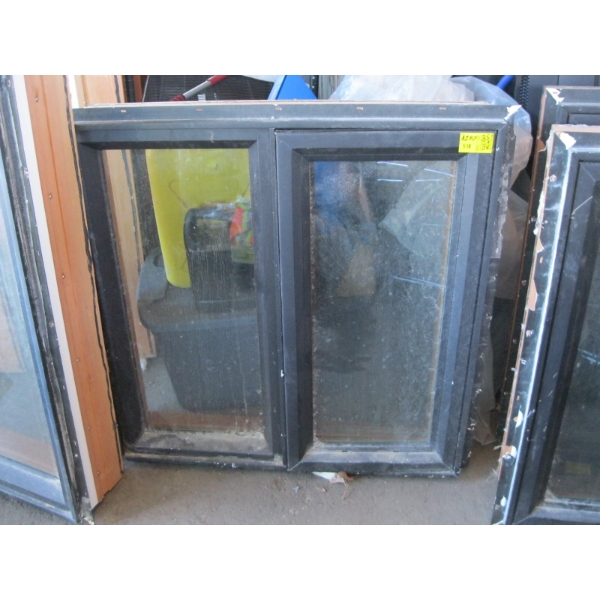 35"X36" FIR INTERIOR METAL EXTERIOR WINDOW W/OPENER